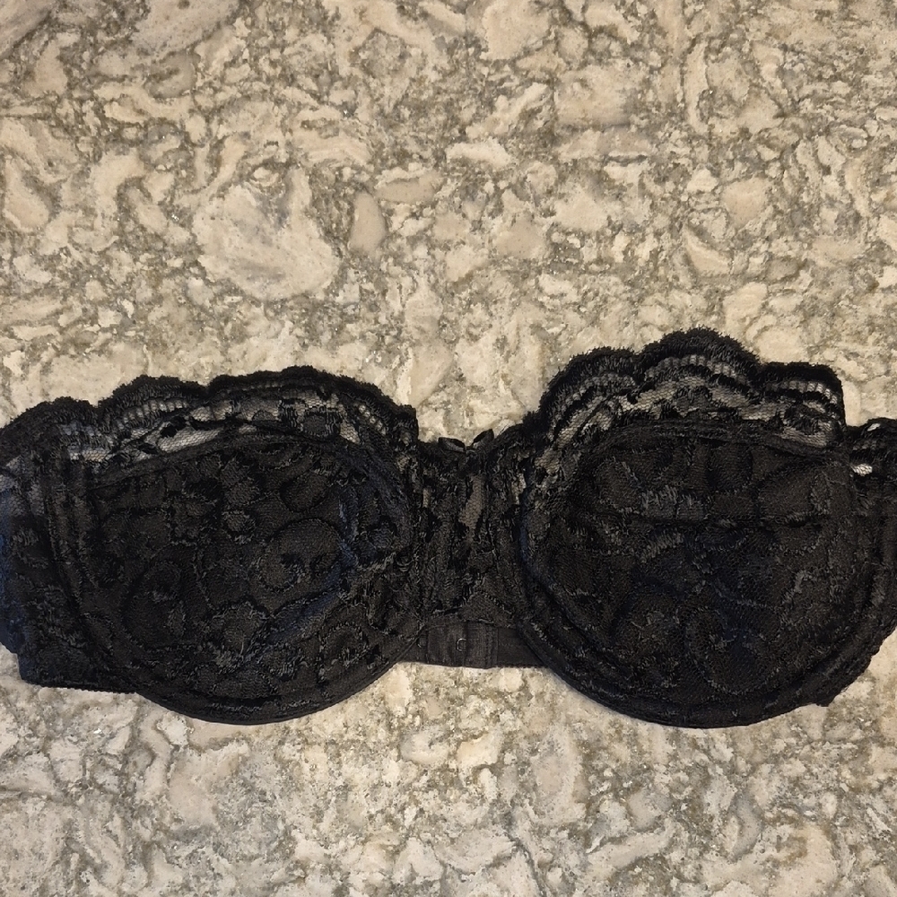 Cabernet Black Lace Strapless Bra size 38C